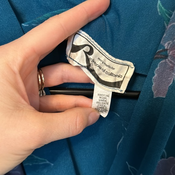 Vintage Floral Dress - Picture 3 of 3